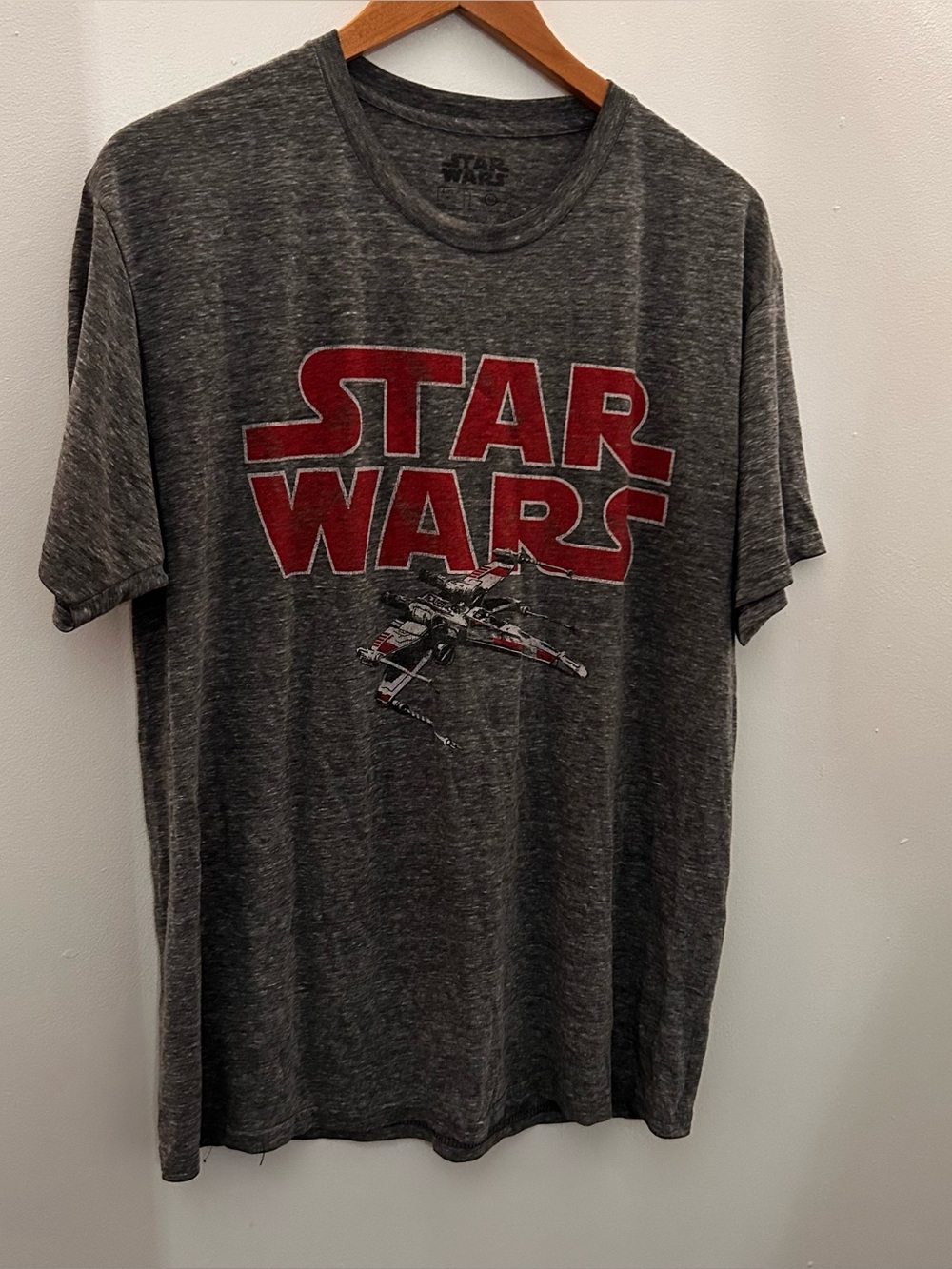 Star Wars Men's Short Sleeve Graphic Tee - Charcoal Gray with Red Logo